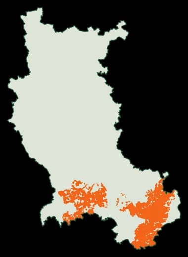 Silhouette du département Loire, zones soumises au débroussaillement en orange